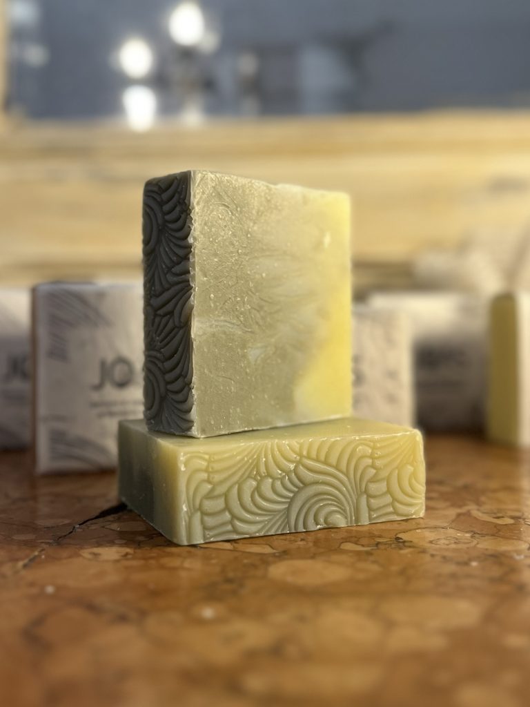 Savon amande douce et menthe poivrée